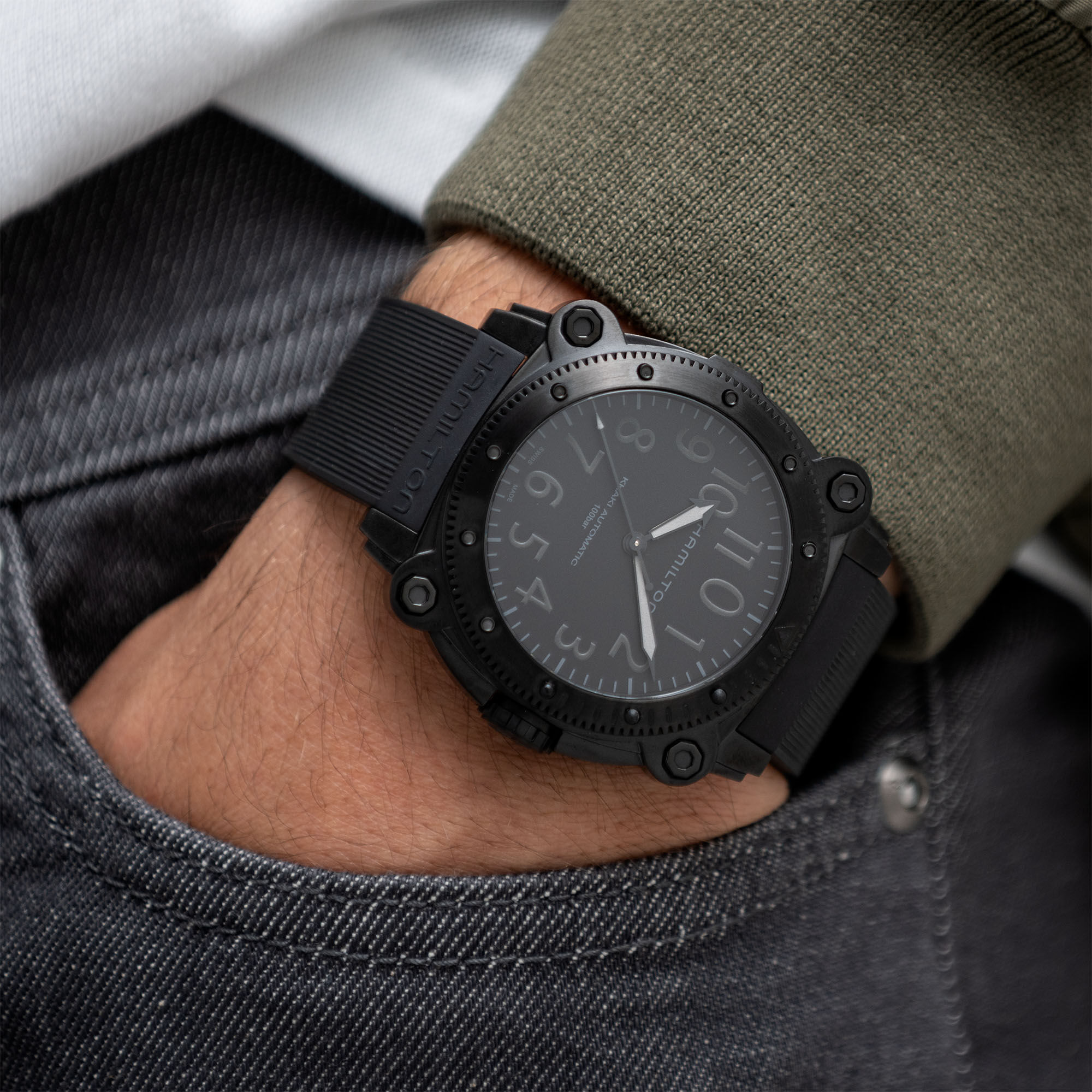 さばびんハミルトン Hamilton Khaki Navy BelowZero Automatic 46 mm PVD Titanium